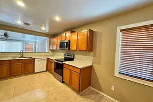 19286 N Duncan Dr, Maricopa, AZ 85138 - Photo 5