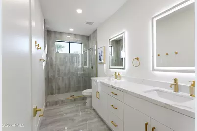 7520 E Highland Avenue, Scottsdale, AZ 85251 - Photo 31