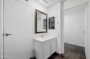 2810 E Glenrosa Ave, Phoenix, AZ 85016 - Photo 5
