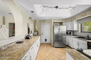 1610 N Stapley Dr, Mesa, AZ 85203 - Photo 9