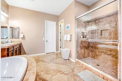 417 E Summerside Road, Phoenix, AZ 85042 - Photo 15