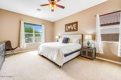 417 E Summerside Road, Phoenix, AZ 85042 - Photo 11