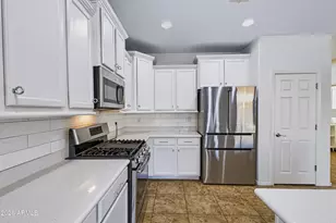20183 N Oxbow Ln, Maricopa, AZ 85138 - Photo 5