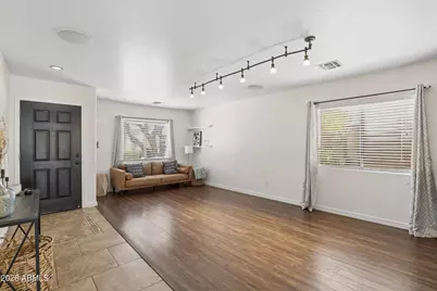 11607 W Brown Street, Youngtown, AZ 85363 - Photo 9