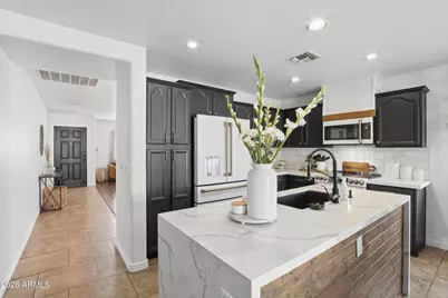 11607 W Brown Street, Youngtown, AZ 85363 - Photo 13
