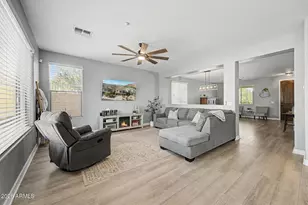 9102 W White Feather Ln, Peoria, AZ 85383 - Photo 7