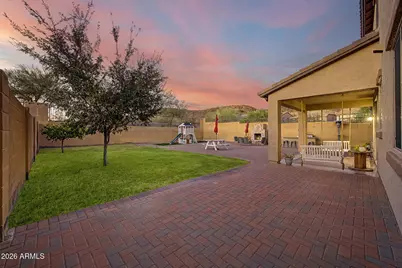 9102 W White Feather Lane, Peoria, AZ 85383 - Photo 3