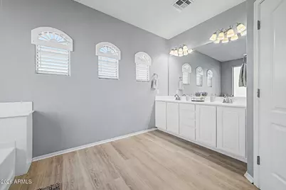 9102 W White Feather Lane, Peoria, AZ 85383 - Photo 19