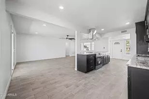 839 S Saranac Ave, Mesa, AZ 85208 - Photo 17