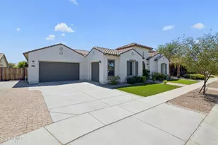 3153 E Red Oak Ct, Gilbert, AZ 85297 - Photo 3