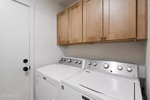 1019 E Watson Dr, Tempe, AZ 85283 - Photo 29