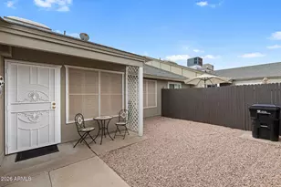 4449 E Vineyard Rd, Phoenix, AZ 85042 - Photo 29