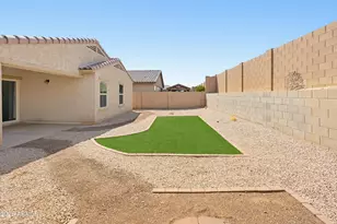 18424 W Getty Dr, Goodyear, AZ 85338 - Photo 35