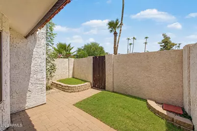 1529 S River Drive, Tempe, AZ 85281 - Photo 21