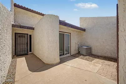1529 S River Drive, Tempe, AZ 85281 - Photo 7