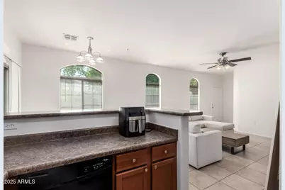 336 N 168th Drive, Goodyear, AZ 85338 - Photo 5