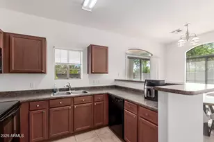 336 N 168th Dr, Goodyear, AZ 85338 - Photo 3
