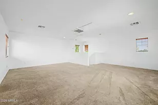 92 E Palomino Dr, Gilbert, AZ 85296 - Photo 15