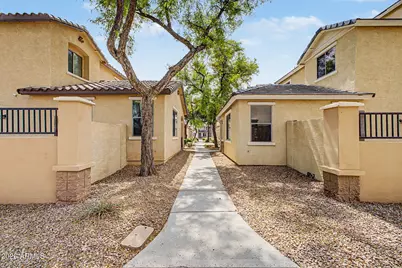 92 E Palomino Drive, Gilbert, AZ 85296 - Photo 3
