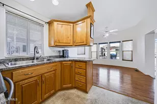 17200 W Bell Rd, Surprise, AZ 85374 - Photo 19