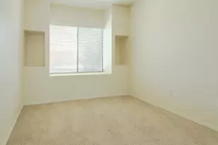 705 W Queen Creek Rd, Chandler, AZ 85248 - Photo 27