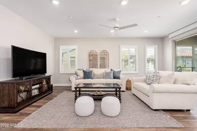 762 E Ginko Avenue #201, Gilbert, AZ 85297 - Photo 5