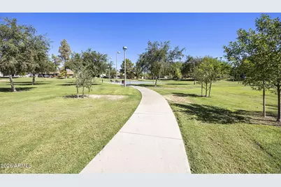 1913 E La Vieve Lane, Tempe, AZ 85284 - Photo 47