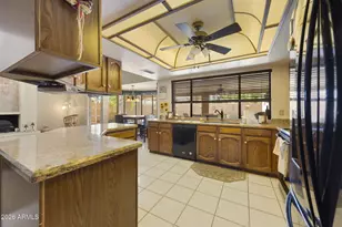 1913 E La Vieve Ln, Tempe, AZ 85284 - Photo 13