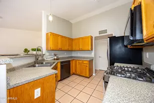 2884 S Suncrest Dr, Sierra Vista, AZ 85650 - Photo 7