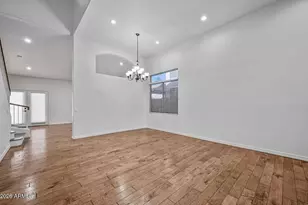 3222 E Wickieup Ln, Phoenix, AZ 85050 - Photo 3