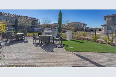 2121 W Sonoran Desert Drive #8, Phoenix, AZ 85085 - Photo 31