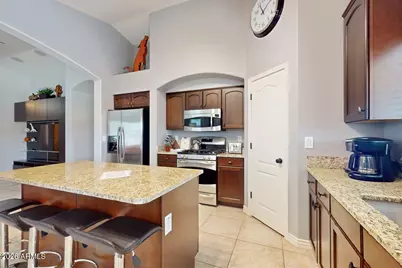 4320 E Vista Bonita Drive, Phoenix, AZ 85050 - Photo 3
