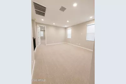 21007 N 58th Place, Phoenix, AZ 85054 - Photo 7