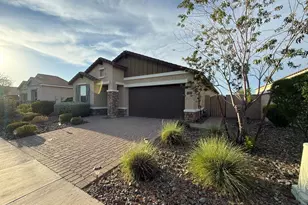 9458 E Thatcher Ave, Mesa, AZ 85212 - Photo 3