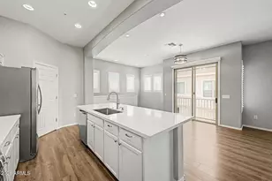42424 N Gavilan Peak Pkwy, Anthem, AZ 85086 - Photo 11
