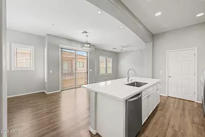 42424 N Gavilan Peak Parkway #55206, Anthem, AZ 85086 - Photo 9