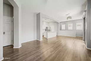 42424 N Gavilan Peak Pkwy, Anthem, AZ 85086 - Photo 5