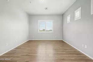 42424 N Gavilan Peak Pkwy, Anthem, AZ 85086 - Photo 17