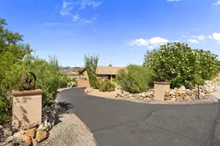 90 W Turtleback Ln, Wickenburg, AZ 85390 - Photo 37