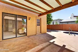 7513 E Clinton St, Scottsdale, AZ 85260 - Photo 35