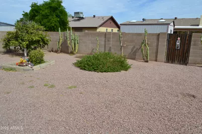 1890 W 15th Lane, Apache Junction, AZ 85120 - Photo 17