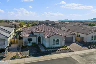 4061 S Emerald Dr, Chandler, AZ 85249 - Photo 7