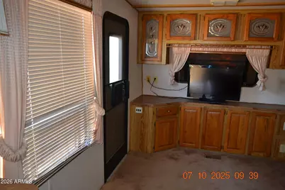 677 S Warner Drive #3, Apache Junction, AZ 85120 - Photo 7