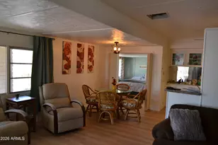 523 S Park View Cir, Mesa, AZ 85208 - Photo 9