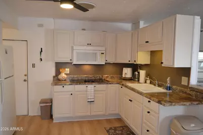 523 S Park View Circle, Mesa, AZ 85208 - Photo 11