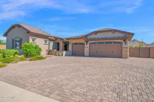 21153 E Starflower Dr, Queen Creek, AZ 85142 - Photo 1