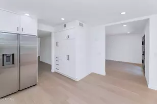 8030 E VÃ­a Sierra Dr, Scottsdale, AZ 85258 - Photo 11