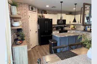 10962 W Manzanita Drive, Peoria, AZ 85345 - Photo 11