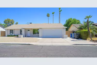 607 W Los Lagos Vista Avenue, Mesa, AZ 85210 - Photo 1