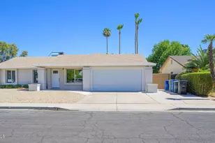 607 W Los Lagos Vista Ave, Mesa, AZ 85210 - Photo 1